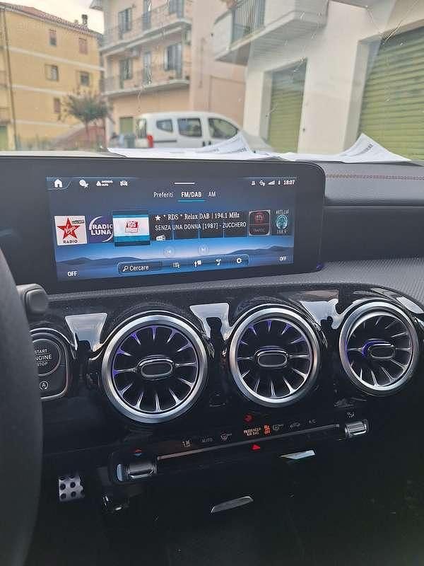 Usata Mercedes CLA200 Shooting Brake AMG Line Premium 150 CV (110 kW) 2024 Station wagon