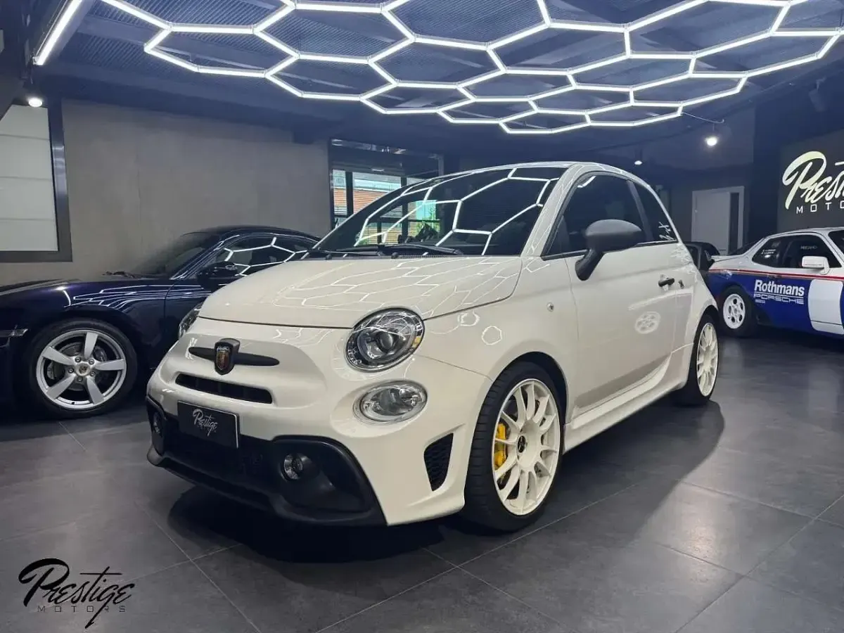 Usata Abarth 695 179 CV (131 kW) 2024 Bianco Utilitaria