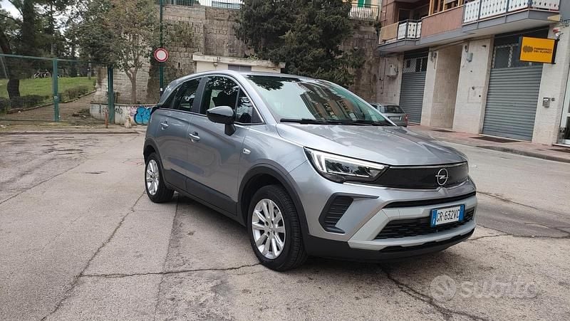 Usata Opel Crossland X Ultimate 120 CV (88 kW) 2022 Grigio SUV