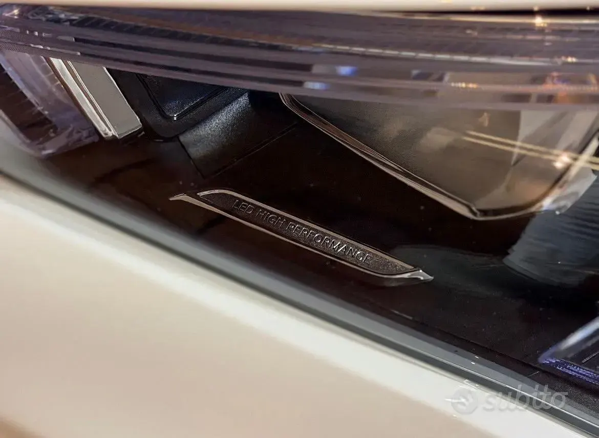 Usata Mercedes CLA200 Premium 150 CV (110 kW) 2023 Bianco Berlina