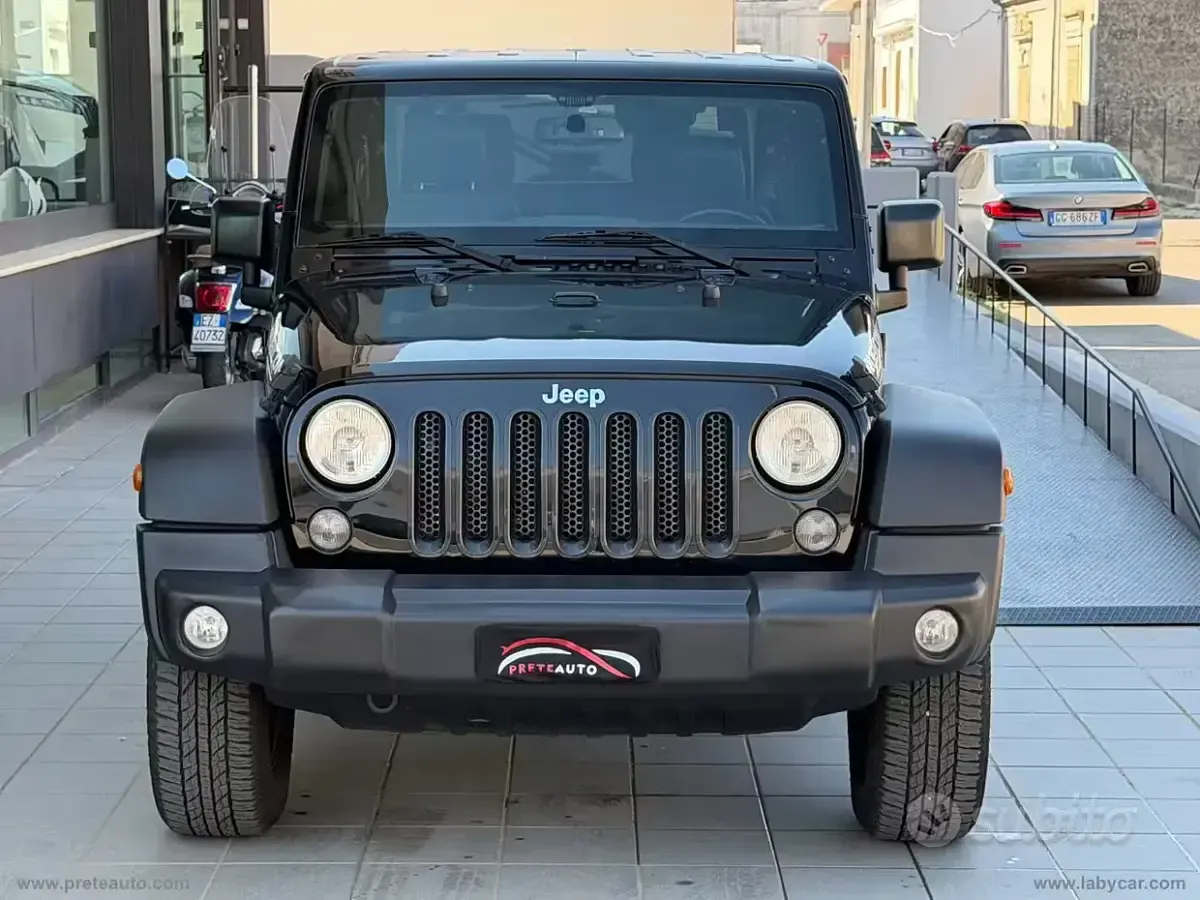Usata Jeep Wrangler Rubicon 200 CV (147 kW) 2017 Nero SUV