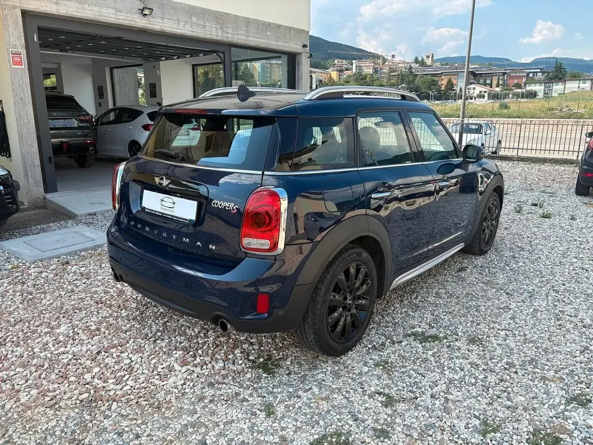 Usata Mini Cooper S Countryman 192 CV (141 kW) 2017 Bluazzurro SUV