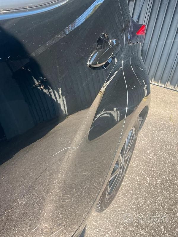 Usata Toyota Yaris 130 CV (95 kW) 2021 Nero Utilitaria