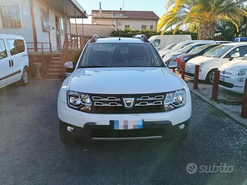 Usata Dacia Duster 110 CV (80 kW) 2017 Bianco Station wagon