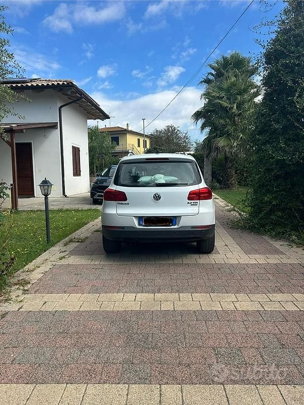 Bianco Usata 2012 VW Tiguan Sport SUV | 10.000 € (Buon prezzo) - Immagine 1/4