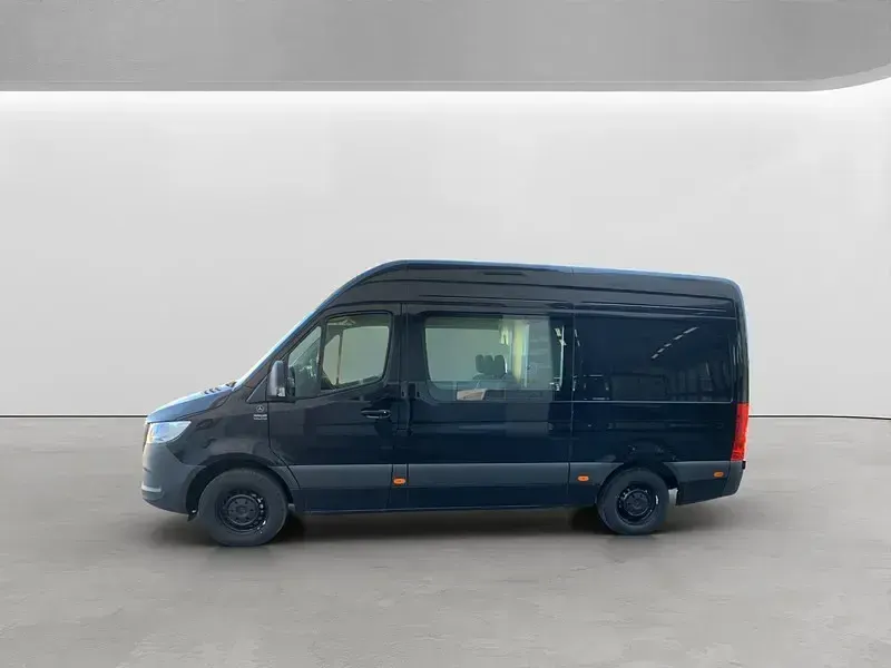 Nuova Mercedes Sprinter 150 CV (110 kW) 2026 Nero Furgone
