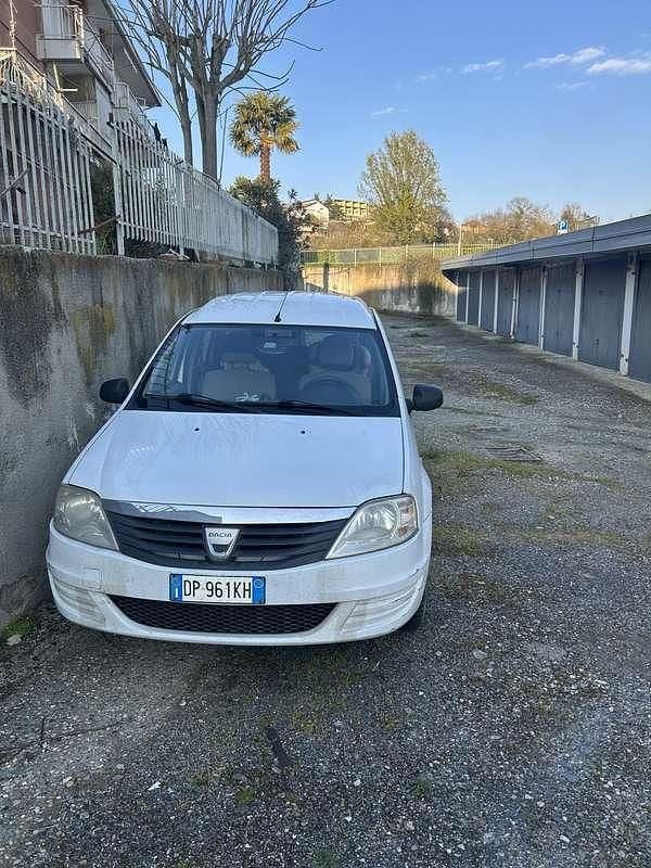 Usata Dacia Logan MCV Lauréate 87 CV (63 kW) 2009 Station wagon