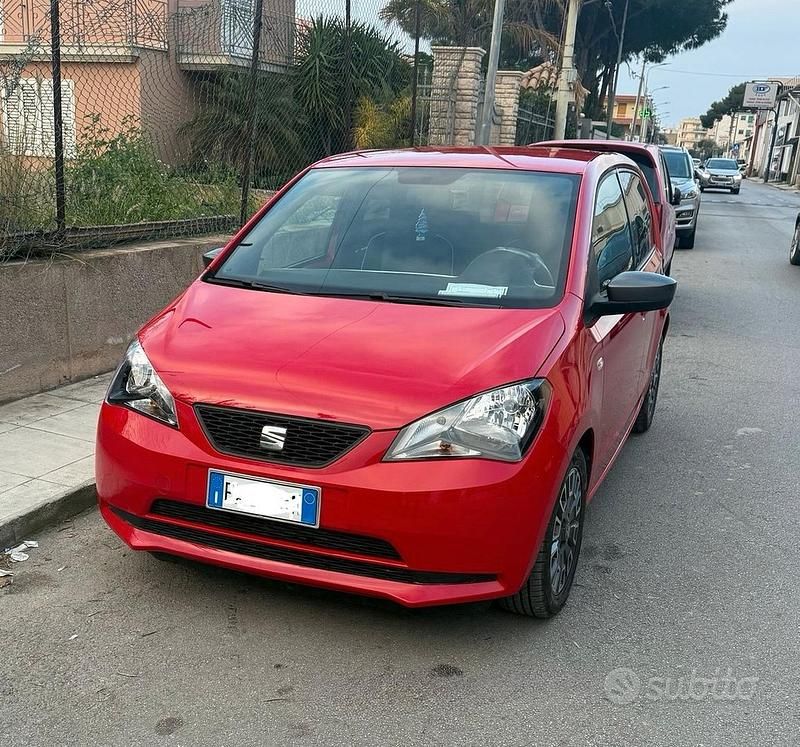 Usata Seat Mii Chic 60 CV (44 kW) 2019 Rosso Utilitaria