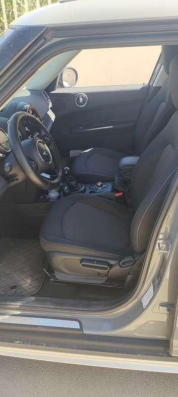 Grigio Usata 2017 Mini Cooper Countryman SUV | 17.900 € (Buon prezzo) - Immagine 1/4