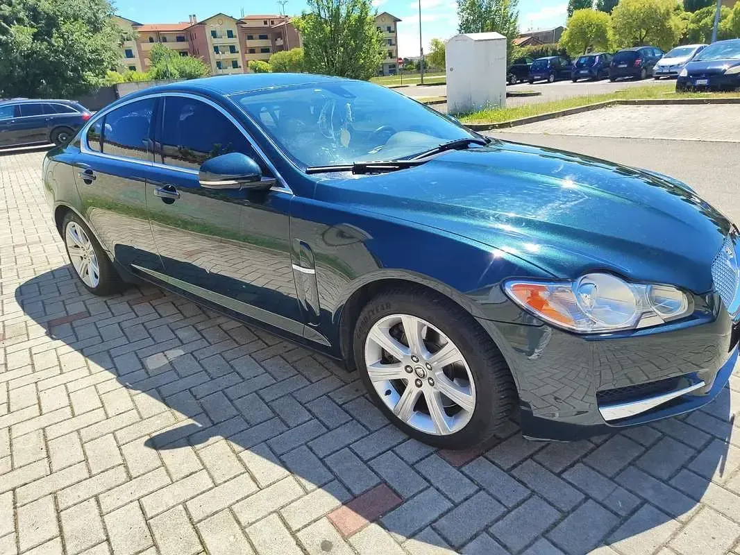 Usata Jaguar XF Premium Luxury 241 CV (177 kW) 2010 Berlina