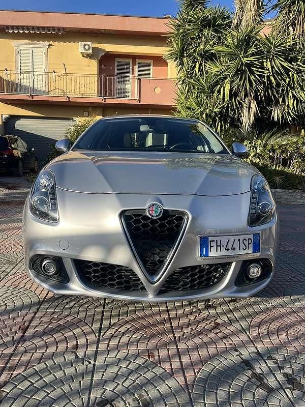Usata Alfa Romeo Giulietta Super 120 CV (88 kW) 2017 Berlina