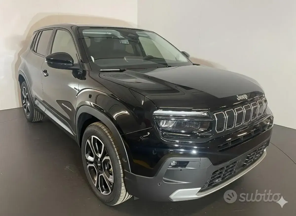 Nuova Jeep Avenger Summit 101 CV (74 kW) 2025 Nero SUV