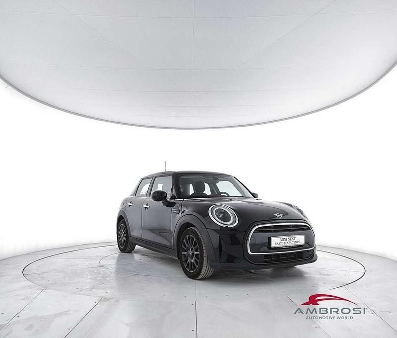Usata Mini ONE 102 CV (75 kW) 2022 Blu Utilitaria