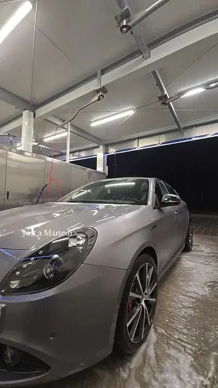 Usata Alfa Romeo Giulietta Veloce 241 CV (177 kW) 2017 Utilitaria