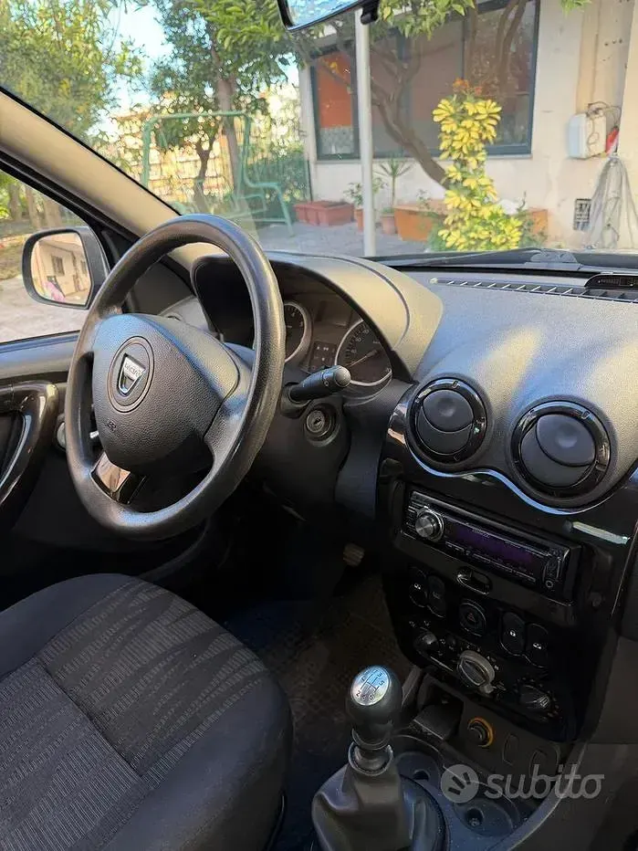 Usata Dacia Duster 107 CV (78 kW) 2010 Nero SUV