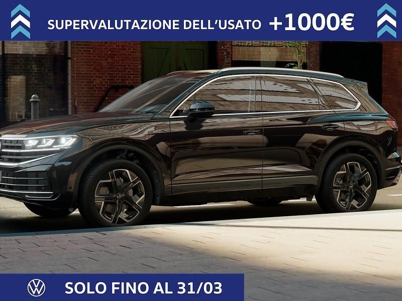 Nuova VW Touareg Elegance 231 CV (169 kW) 2025 Grenadill black metallizzato SUV