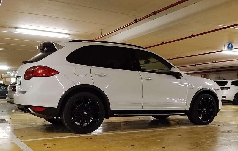 Usata Porsche Cayenne 245 CV (180 kW) 2014 Bianco SUV