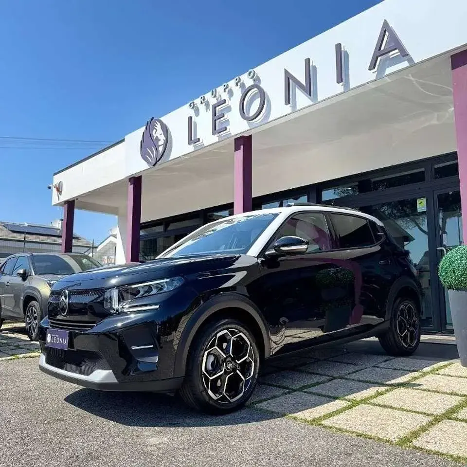 Nuova Citroën C3 PureTech 101 CV (74 kW) 2025 Night black SUV