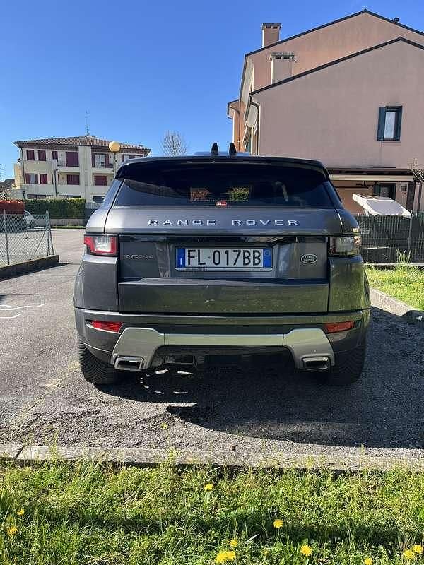Usata Land Rover Range Rover evoque HSE 179 CV (131 kW) 2017 Grigio SUV