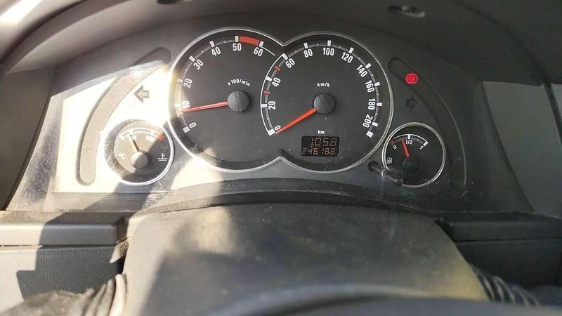 Usata Opel Meriva Enjoy 101 CV (74 kW) 2006 Monovolume