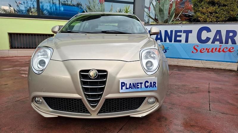 Usata Alfa Romeo MiTo Distinctive 85 CV (62 kW) 2013 Marrone Utilitaria