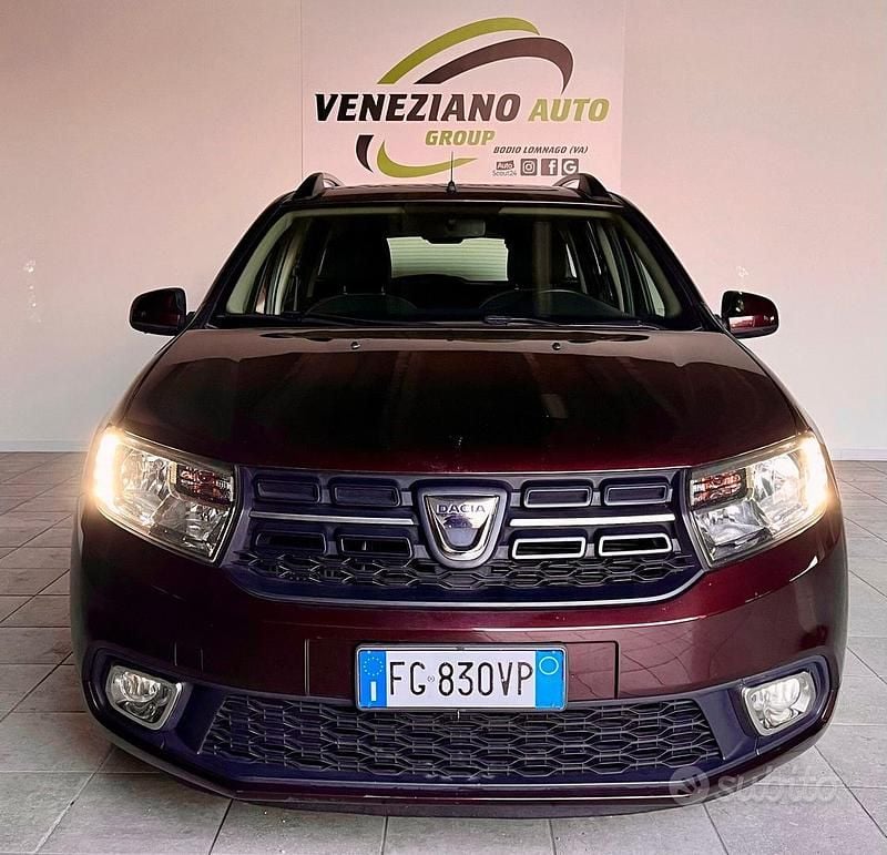 Usata Dacia Logan MCV 90 CV (66 kW) 2017 Marrone Station wagon