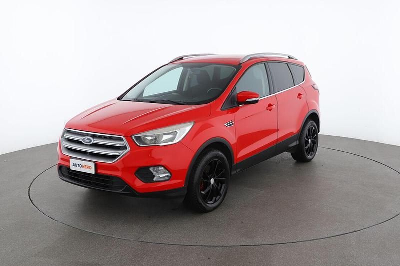 Rosso Usata 2017 Ford Kuga S SUV | 11.799 € (Buon prezzo) - Immagine 1/3