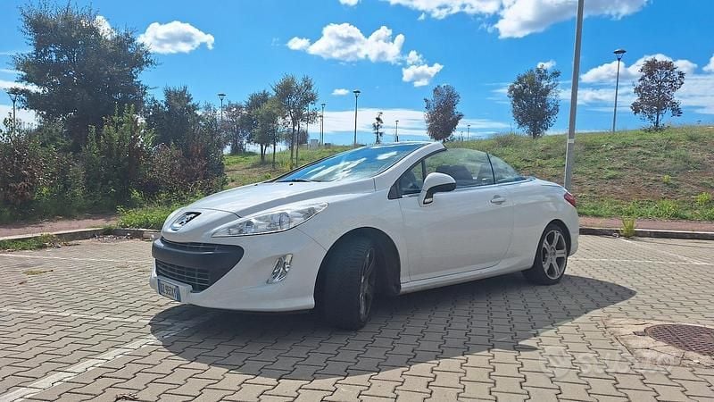 Usata Peugeot 308 CC 120 CV (88 kW) 2010 Bianco Cabrio