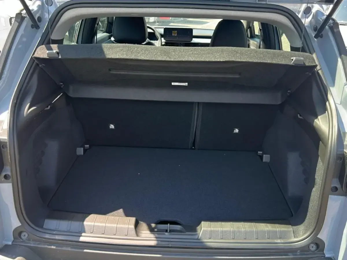 Nuova Jeep Avenger Altitude 110 CV (80 kW) 2026 Grigio SUV