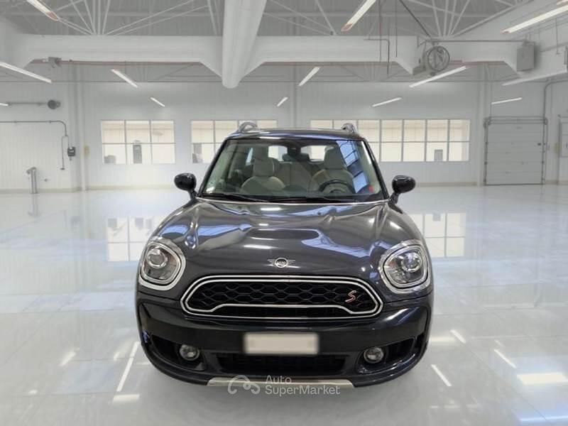 Usata Mini Countryman 192 CV (141 kW) 2019 Gray SUV