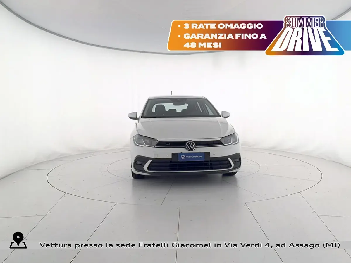 Usata VW Polo Life 95 CV (69 kW) 2023 Pure white Utilitaria