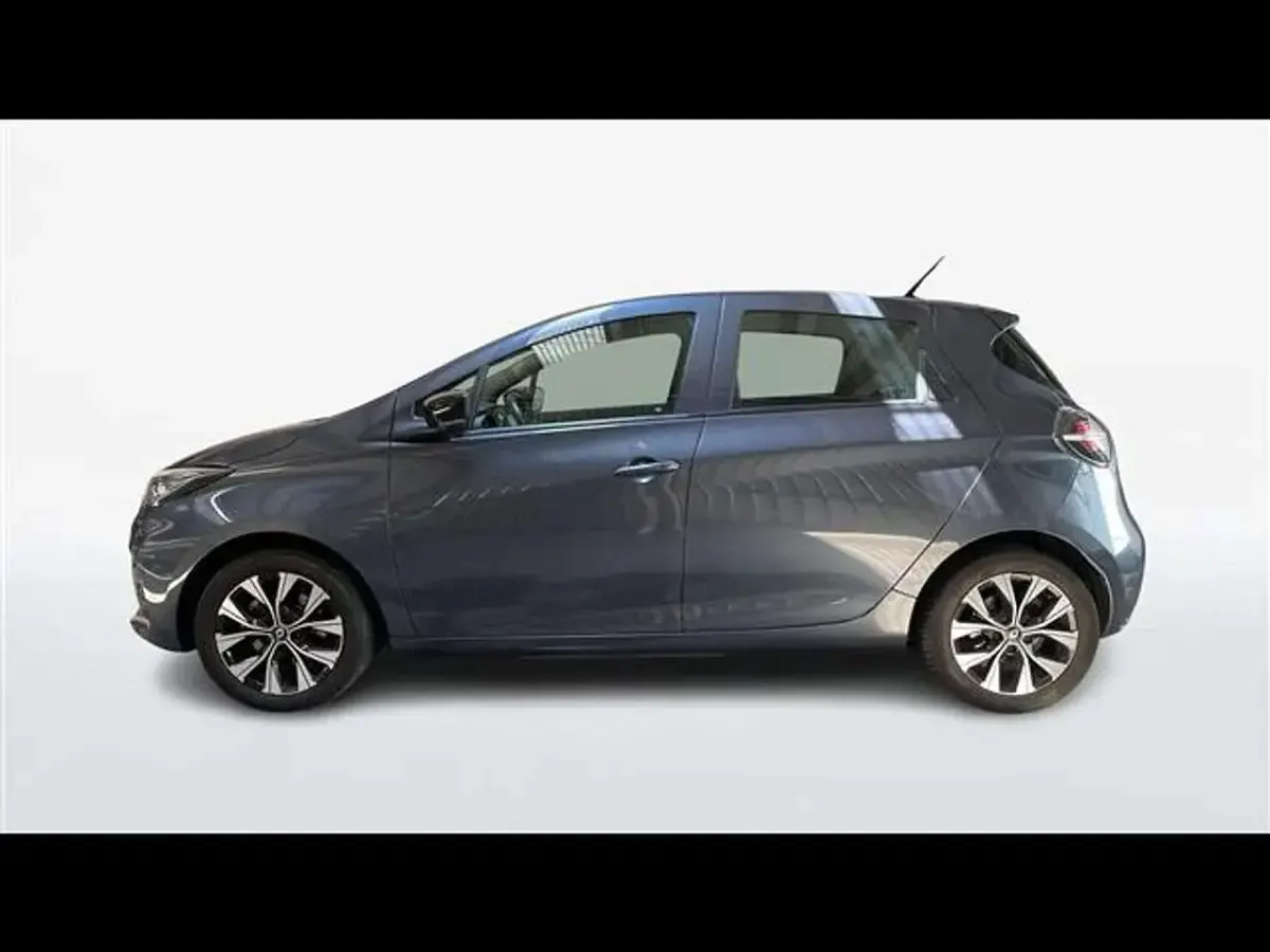 Usata Renault Zoe Business 50 kW (69 CV) 2022 Grigio scuro Utilitaria