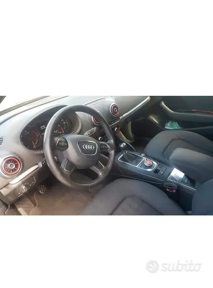 Usata Audi A3 105 CV (77 kW) 2013 Berlina