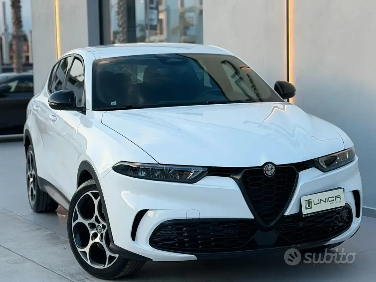 Usata Alfa Romeo Tonale Ti 131 CV (96 kW) 2024 Bianco SUV