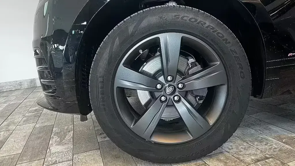 Usata Land Rover Range Rover Velar R-Dynamic 179 CV (131 kW) 2019 Nero SUV