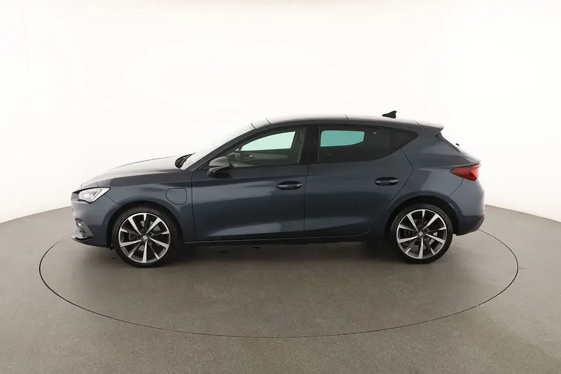 Usata Seat Leon FR 204 CV (150 kW) 2020 Grigio