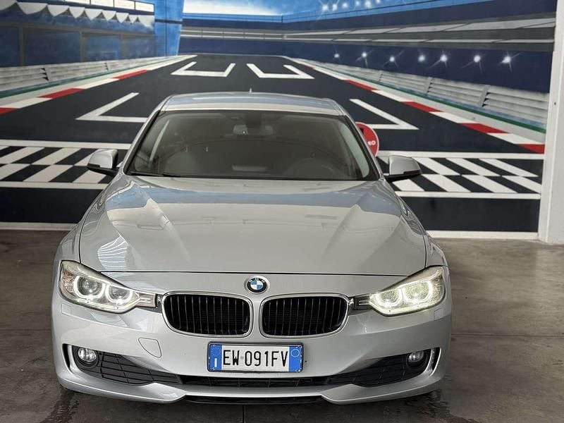Usata BMW 318 143 CV (105 kW) 2014 Argento Station wagon