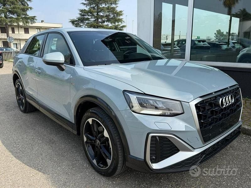 Usata Audi Q2 S-Line 116 CV (85 kW) 2025 Grigio SUV