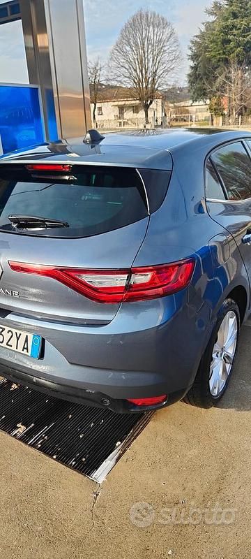 Usata Renault Mégane IV 110 CV (80 kW) 2017 Berlina