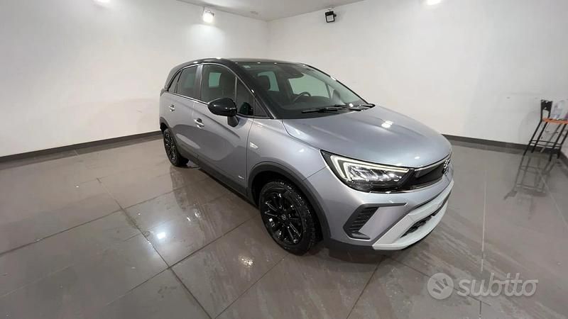 Usata Opel Crossland X Design & Tech 110 CV (80 kW) 2022 Grigio SUV