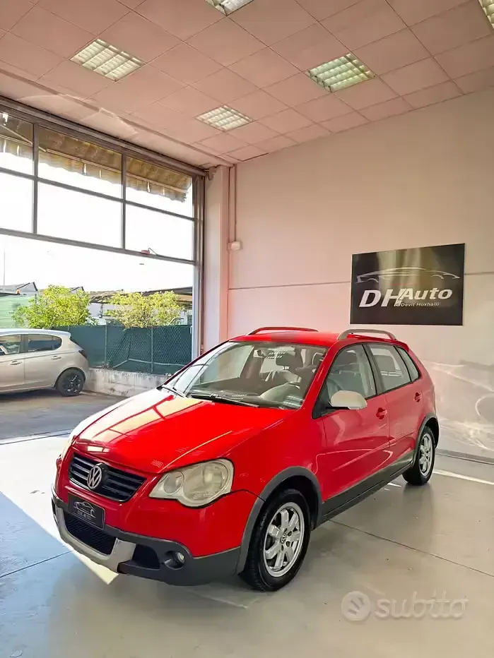 Usata VW Polo Cross 69 CV (50 kW) 2007 Rosso Utilitaria