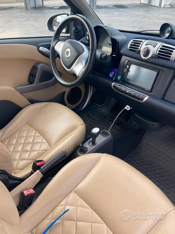 Usata Smart ForTwo Coupé 54 CV (39 kW) 2011 Grigio Coupé