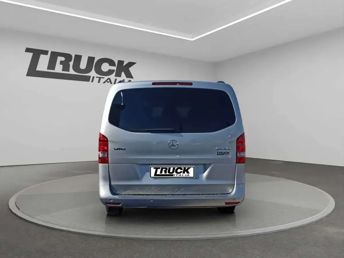 Usata Mercedes Vito 136 CV (100 kW) 2021 Argento Furgone