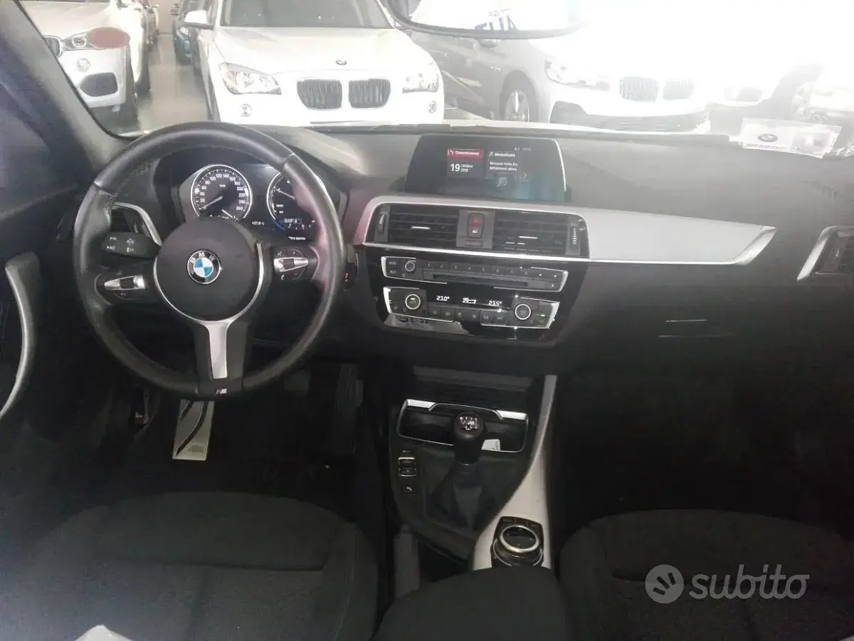Usata BMW 114 M Sport 95 CV (69 kW) 2018 Bluazzurro Utilitaria