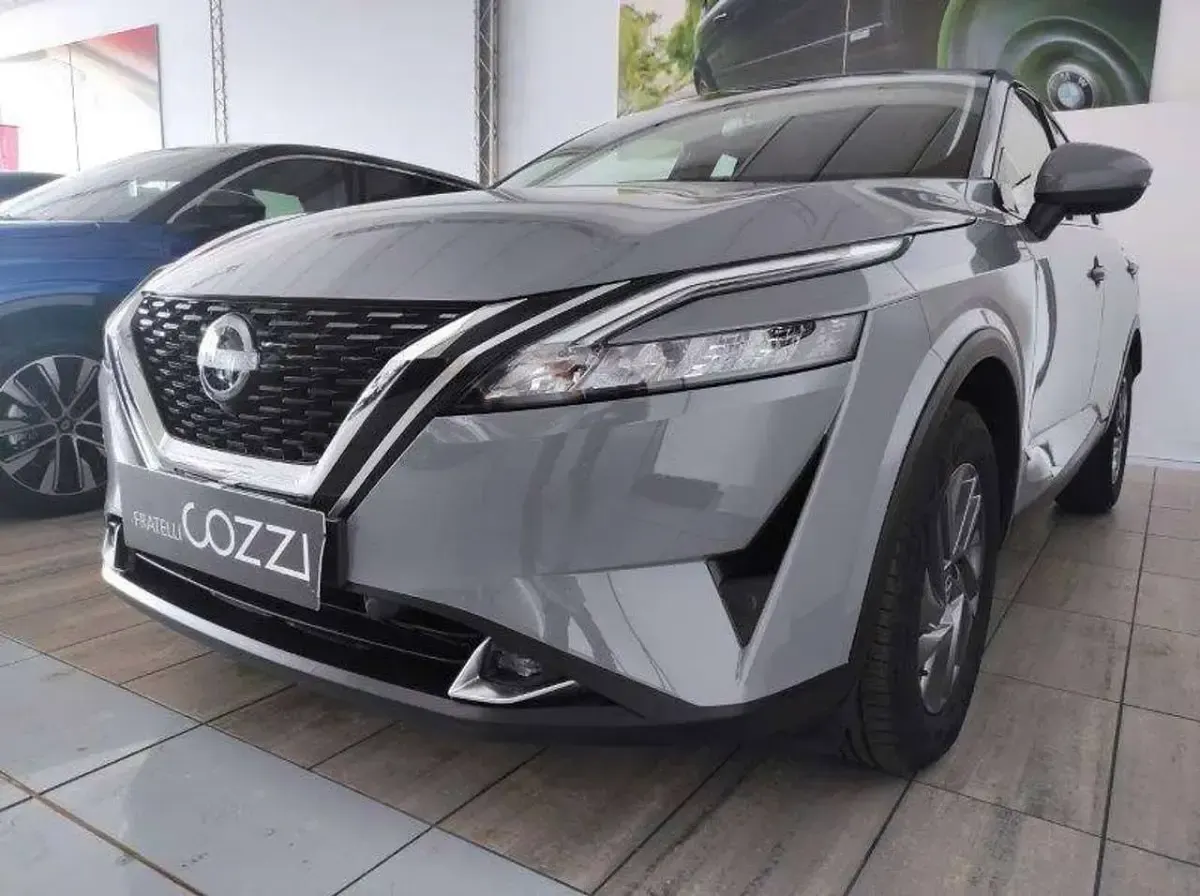Usata Nissan Qashqai 158 CV (116 kW) 2022 Grigio SUV