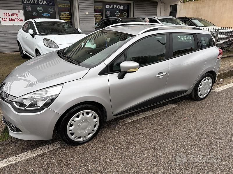 Usata Renault Clio GrandTour 75 CV (55 kW) 2013 Grigio Station wagon