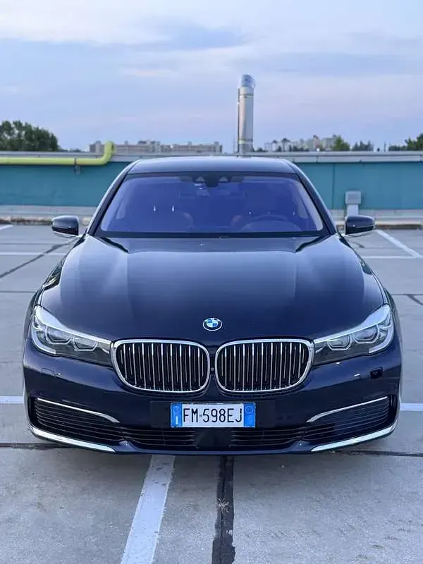 Usata BMW 730 Luxury Line 265 CV (194 kW) 2018 Berlina