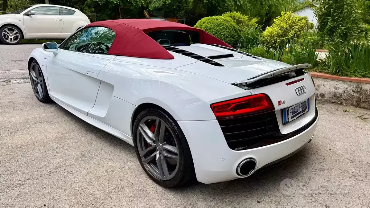 Usata Audi R8 Spyder 525 CV (386 kW) 2012 Bianco Cabrio
