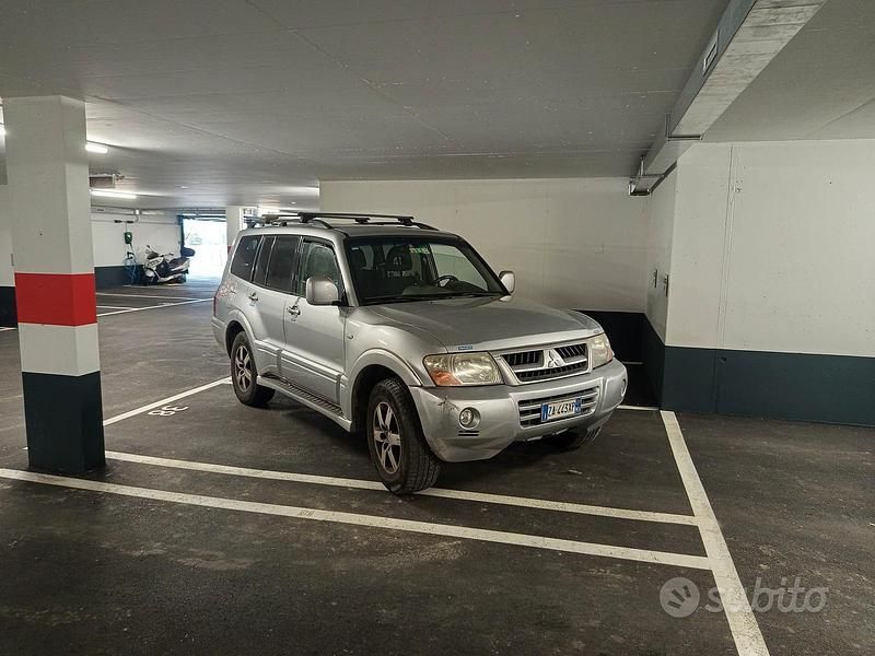 Usata Mitsubishi Pajero 2005 Grigio SUV