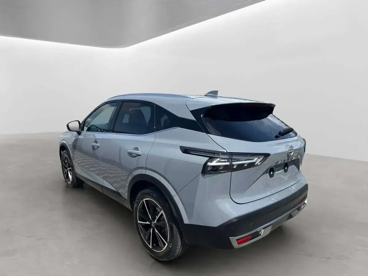 Nuova Nissan Qashqai Tekna 158 CV (116 kW) 2026 Ceramic grey SUV